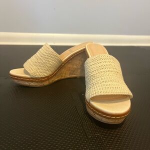 Beginning Natural Summer Wedges